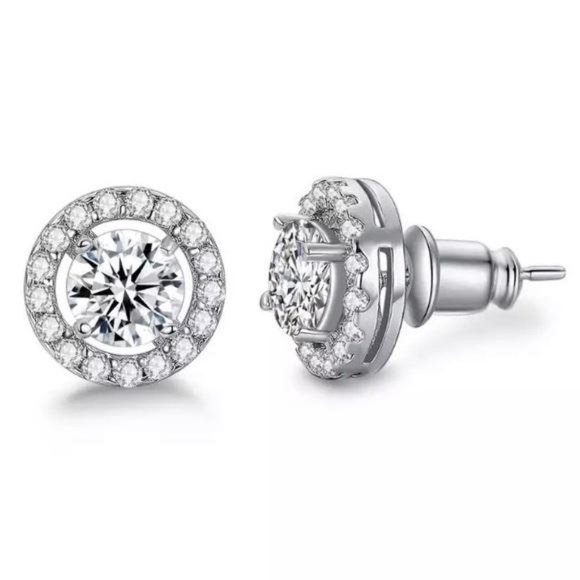 Luxury White Zircon Sterling Silver Stud Earrings - Picture 4 of 4